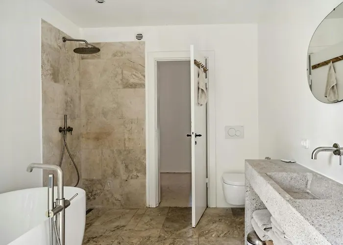 Сasa de vacaciones With Panoramic Windows And Stones Rørvig